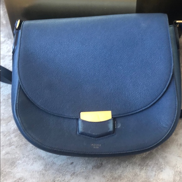 Celine Grained Calfskin Compact Trotteur navy - Picture 2 of 12